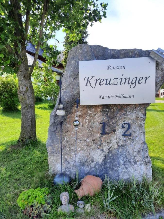 Pension Kreuzinger, 5310 Tiefgraben Exterior foto